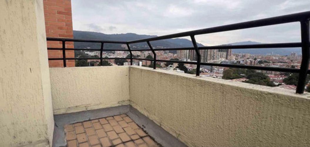 Apartamento de 4 alcobas en venta en Cedritos, Bogotá, 164 m² · foto 12 de 12