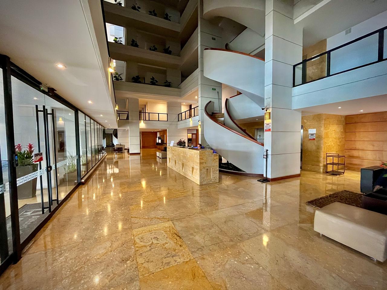 Apartamento en venta en Cedritos, Bogotá · foto 2 de 24