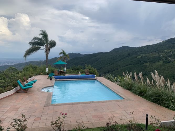 Casa de 6 alcobas en venta en Rincon Dapa, Yumbo, 825 m² · foto 3 de 24