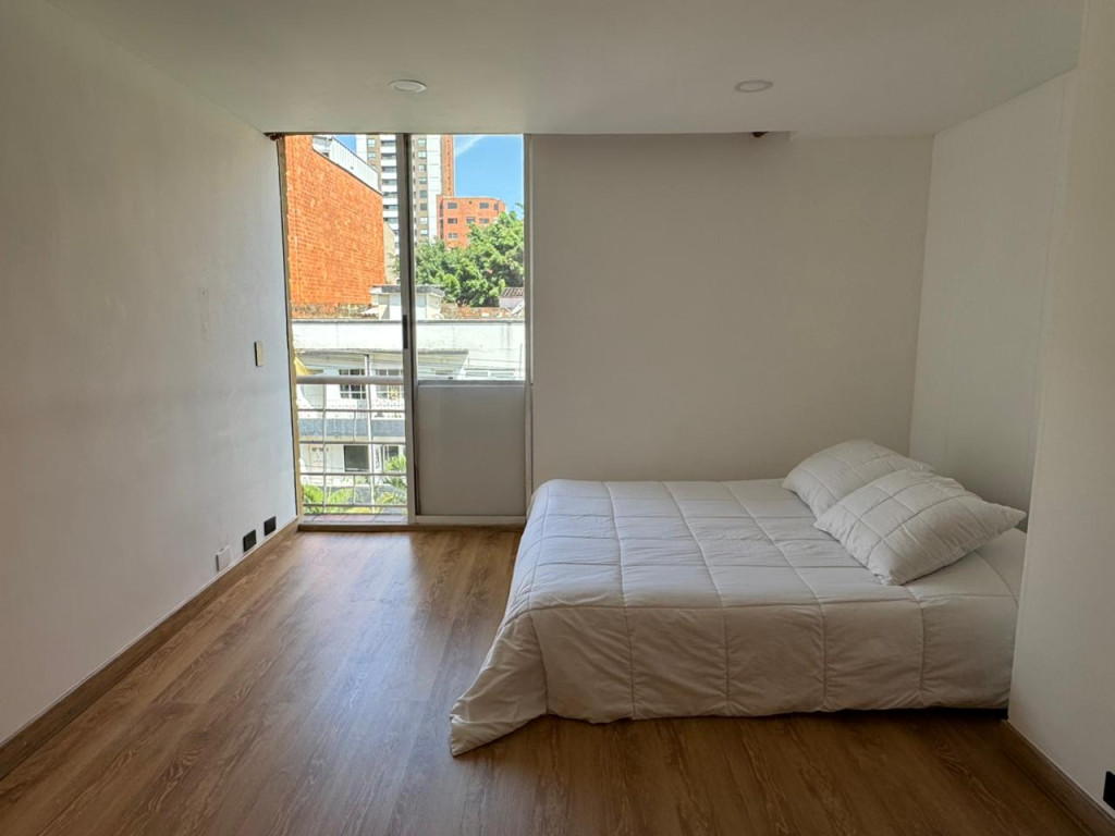 Apartamento en venta en Laureles, Medellín · foto 5 de 16