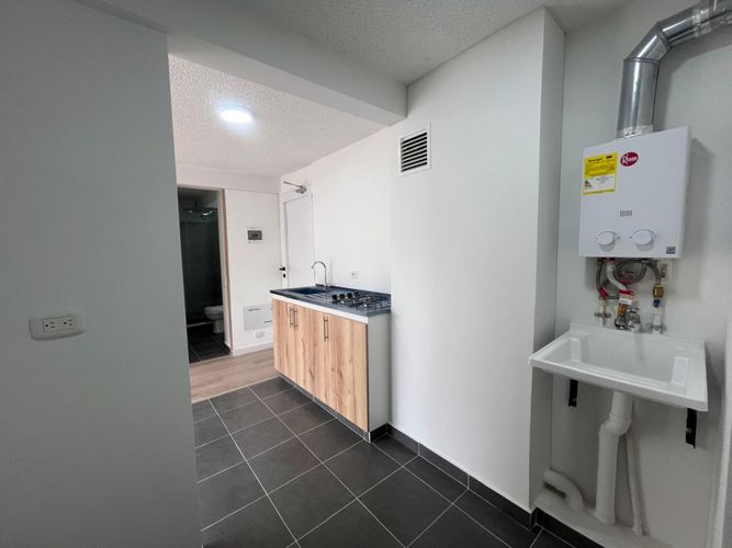 Apartaestudio en venta en El Progreso, Bogotá, 37 m² · foto 7 de 11
