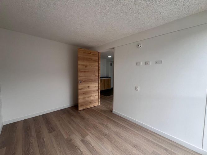 Apartaestudio en venta en El Progreso, Bogotá, 37 m² · foto 10 de 11
