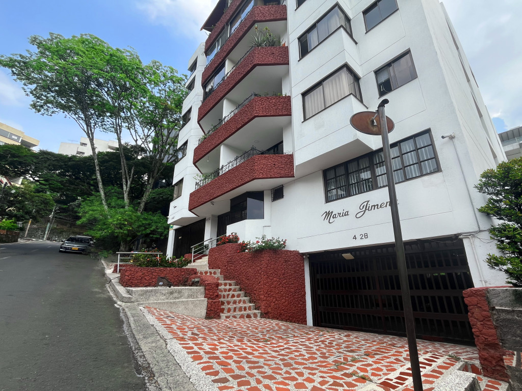 Apartamento en Arriendo en El peñon, Cali