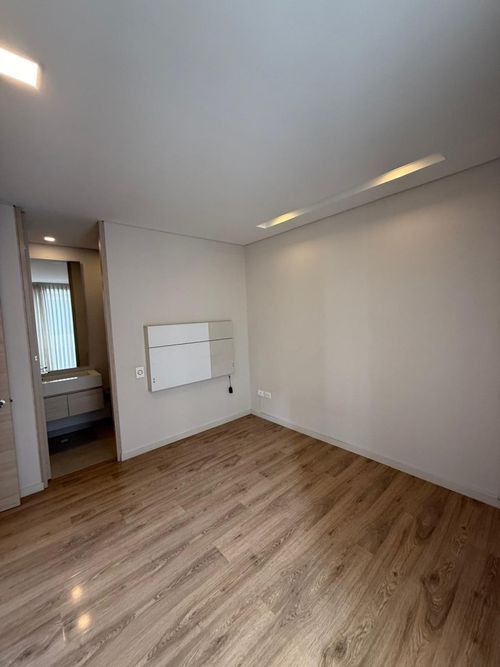 Apartamento de 1 alcoba en venta en Santa Barbara, Bogotá, 50 m² · foto 7 de 10