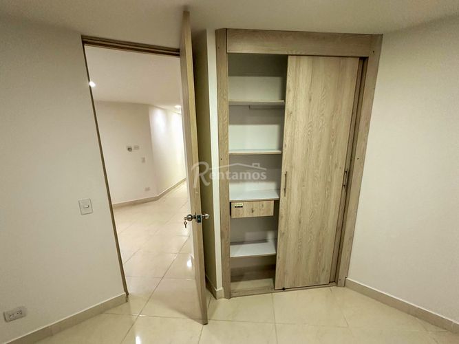 Apartamento de 2 alcobas en venta en El Carmelo, Envigado, 61 m² · foto 18 de 20