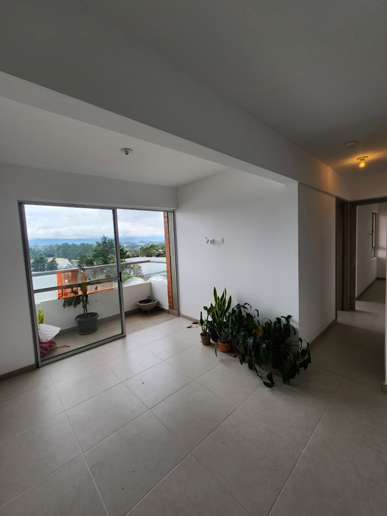 Apartamento en venta en El Hato, Marinilla · foto 4 de 15