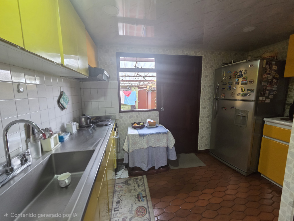 Casa en venta en Cedritos, Bogotá · foto 12 de 24