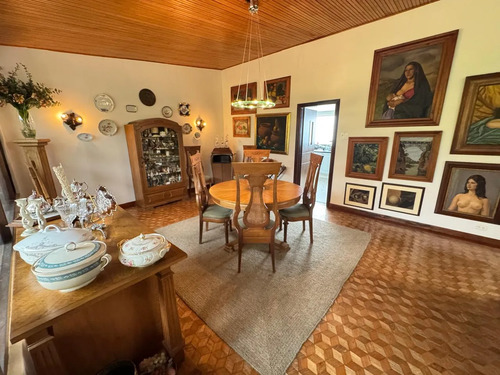 Casa en venta en Santa Barbara Alta, Bogotá · foto 3 de 12