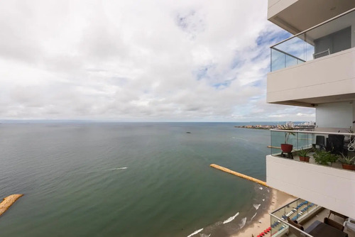 Apartamento en venta en Bocagrande, Cartagena · foto 5 de 12