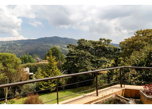 Casa en arriendo en El Libano, La Calera · foto 11 de 12
