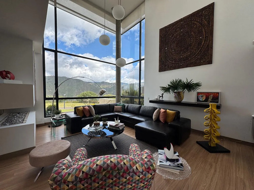 Casa en venta en San Jose De La Concepcion, La Calera · foto 2 de 12