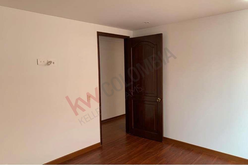 Apartamento en venta en Chico Norte, Bogotá · foto 8 de 24