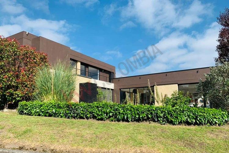 Casa de 3 alcobas en venta en Conjunto Casa De Campo, La Calera, 317 m² · foto 9 de 15