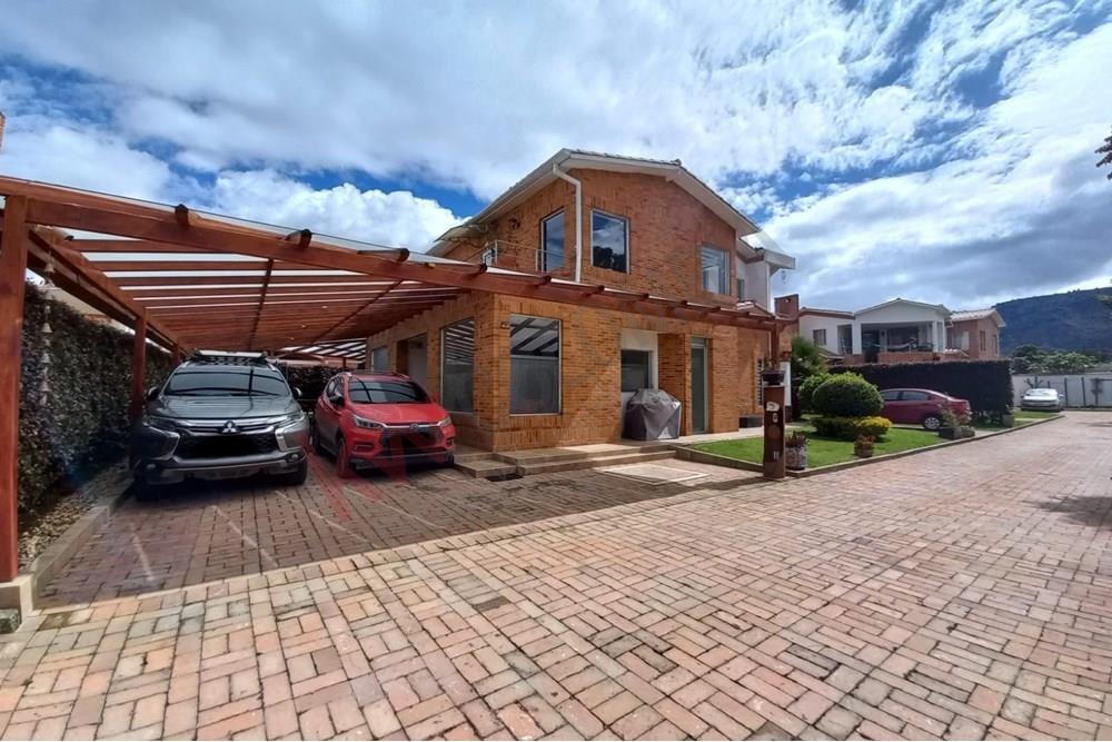 Casa en Arriendo en Vereda La Balsa, Chía