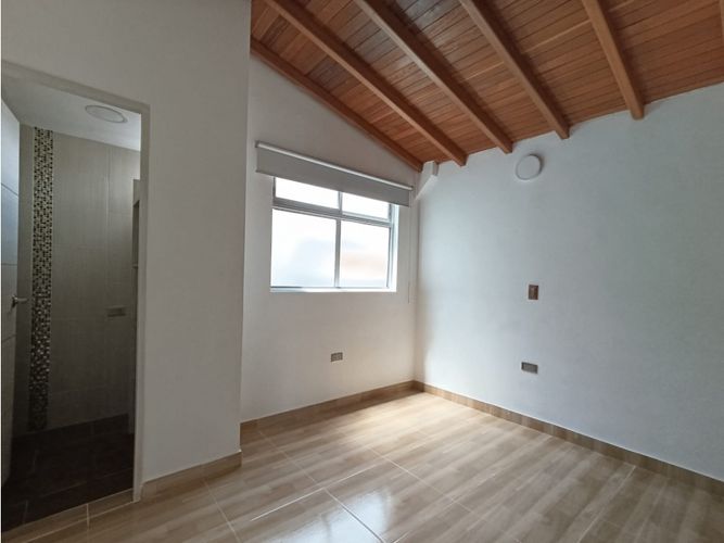 Apartamento de 2 alcobas en venta en San Bernardo, Medellín, 56 m² · foto 4 de 13