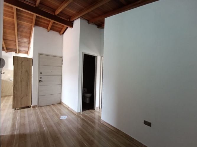 Apartamento de 2 alcobas en venta en San Bernardo, Medellín, 56 m² · foto 7 de 13