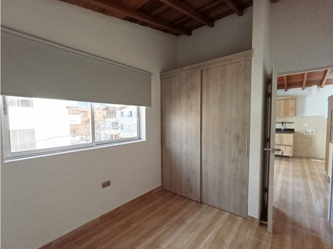 Apartamento de 2 alcobas en venta en San Bernardo, Medellín, 56 m² · foto 10 de 13