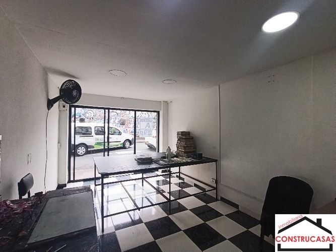 Local en arriendo en Bombona No.1, Medellín, 35 m² · foto 3 de 9