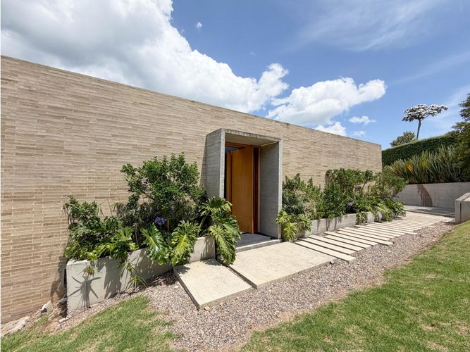 Casa de 4 alcobas en venta en Santa Isabel, La Calera, 435 m² · foto 4 de 24