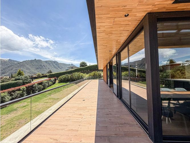 Casa de 4 alcobas en venta en Santa Isabel, La Calera, 435 m² · foto 14 de 24