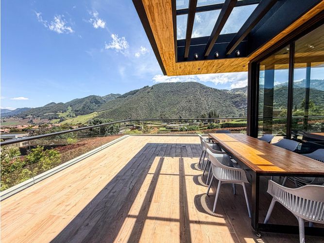 Casa de 4 alcobas en venta en Santa Isabel, La Calera, 435 m² · foto 15 de 24