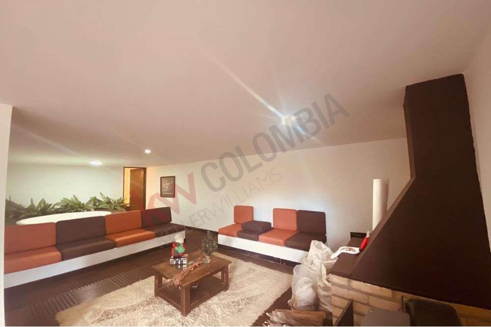Casa en venta en Centro, La Calera · foto 7 de 24