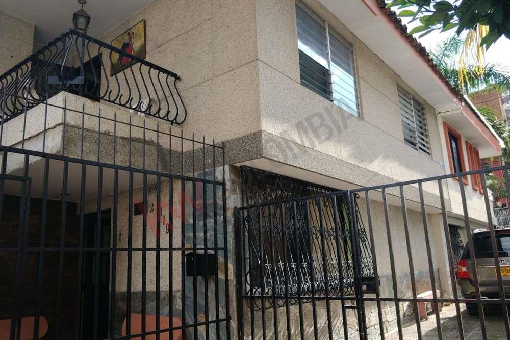 Casa en Venta en San fernando nuevo, Cali