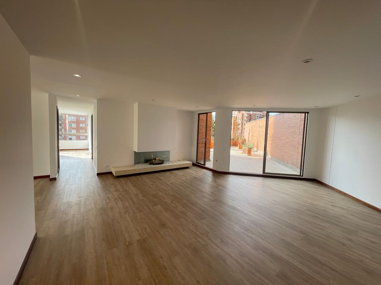 Apartamento en venta en Altos De Bella Suiza, Bogotá · foto 2 de 24