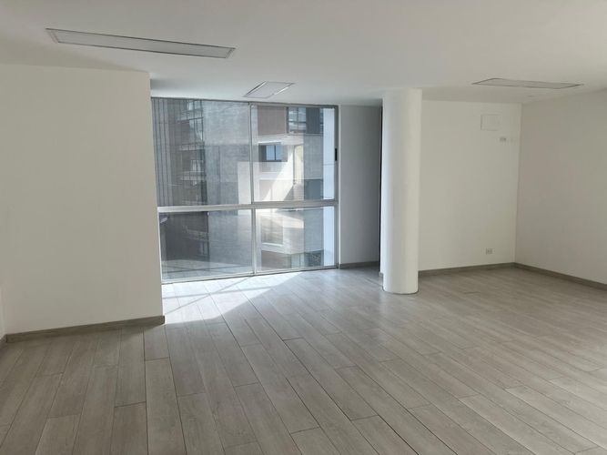 Oficina en arriendo en El Poblado, Medellín, 80 m² · foto 7 de 15