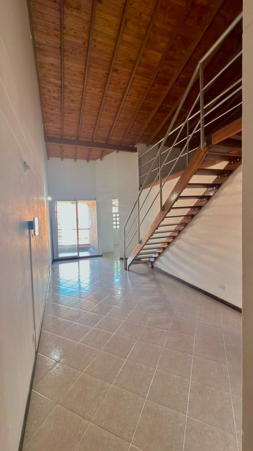 Apartamento de 3 alcobas en venta en Entre Amigos, Sabaneta, 68 m² · foto 4 de 24