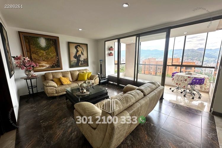 Apartamento de 3 alcobas en arriendo en Los Balsos, Medellín, 215 m² · foto 2 de 24