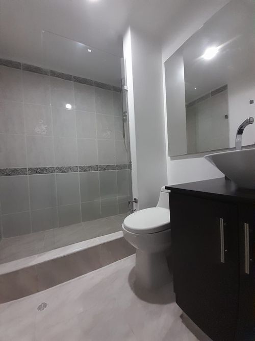 Apartamento de 2 alcobas en venta en Multicentro, Bogotá, 112 m² · foto 7 de 10