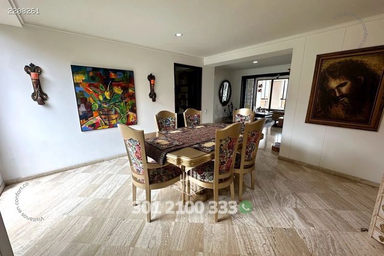 Apartamento de 3 alcobas en arriendo en Los Balsos, Medellín, 215 m² · foto 7 de 24