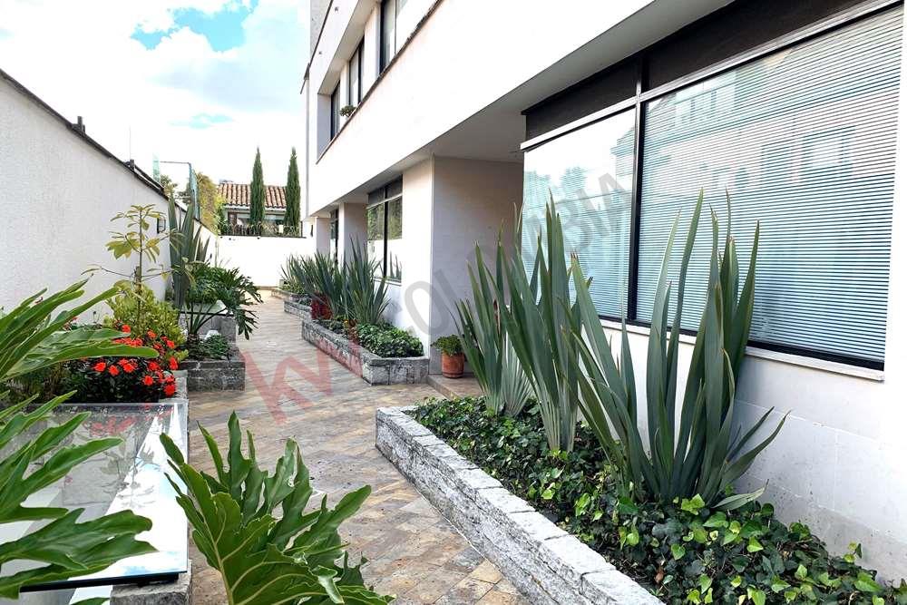 Casa en venta en Cerros De Suba, Bogotá · foto 10 de 24
