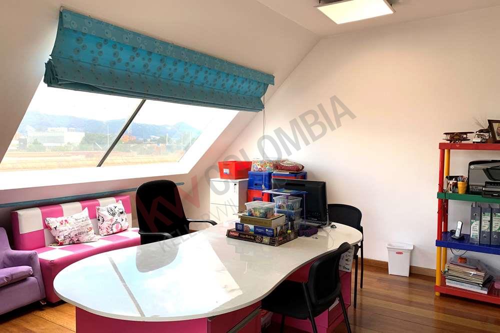 Casa en venta en Cerros De Suba, Bogotá · foto 17 de 24