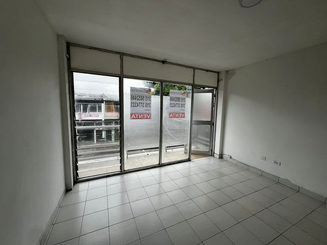 Edificio en venta en Sector Lago Uribe, Pereira, 288 m² · foto 2 de 11