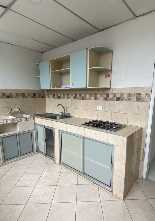 Edificio en venta en Sector Lago Uribe, Pereira, 288 m² · foto 5 de 11
