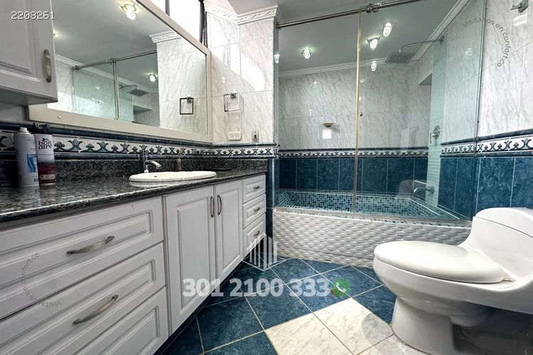 Apartamento de 3 alcobas en arriendo en Los Balsos, Medellín, 215 m² · foto 24 de 24