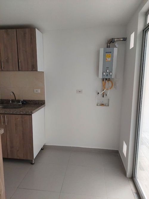 Apartaestudio en arriendo en Modelia Occidental, Bogotá, 28 m² · foto 19 de 23