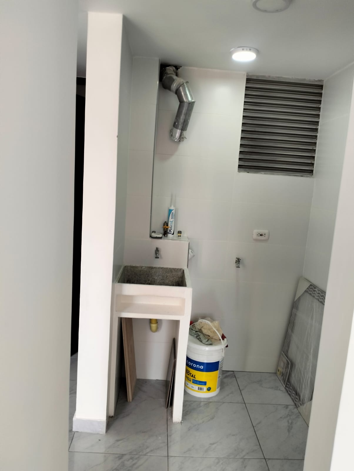 Apartamento en venta en Fontibon, Bogotá · foto 6 de 17