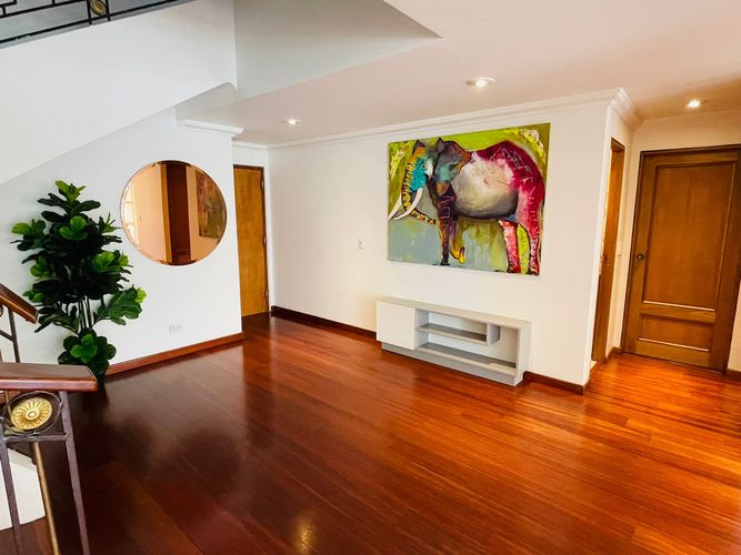 Apartamento de 3 alcobas en venta en Chapinero, Bogotá, 230 m² · foto 5 de 15