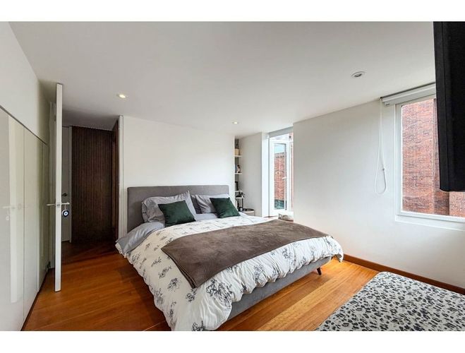 Apartamento en venta en Los Rosales, Bogotá · foto 14 de 19