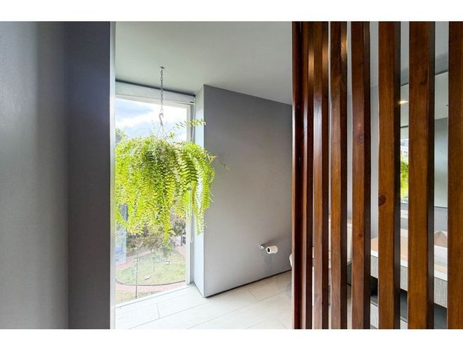 Apartamento en venta en Los Rosales, Bogotá · foto 16 de 19
