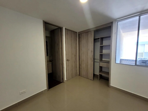 Apartamento en venta en Paraiso, Barranquilla · foto 8 de 12