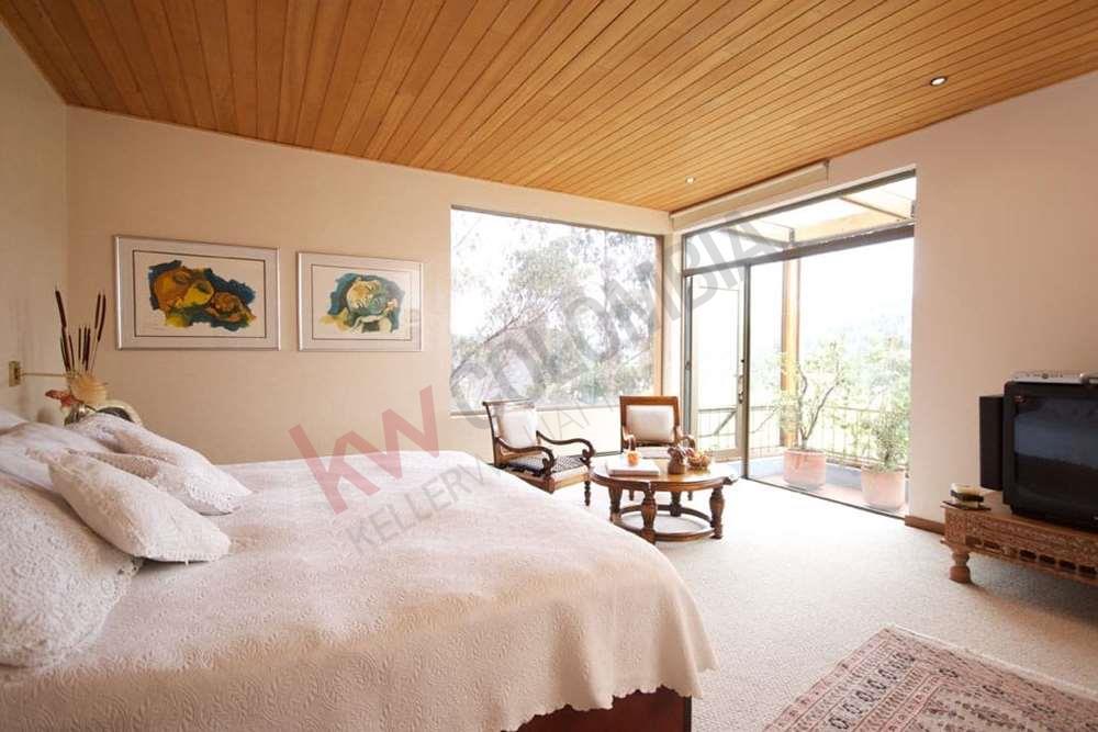 Casa en venta en El Libano, La Calera · foto 2 de 9