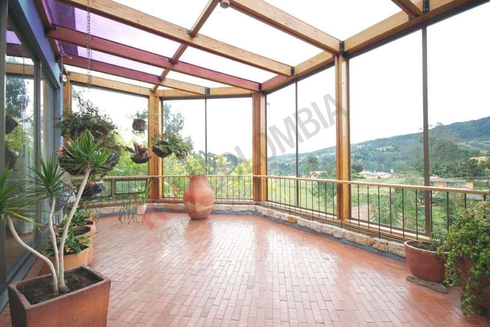 Casa en venta en El Libano, La Calera · foto 5 de 9