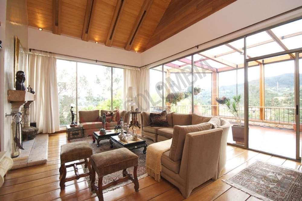 Casa en venta en El Libano, La Calera · foto 6 de 9