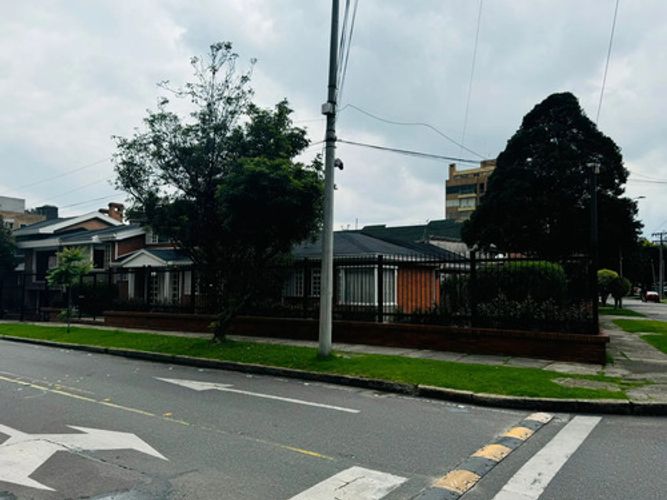 Casa de 3 alcobas en venta en La Calleja, Bogotá, 370 m² · foto 6 de 12