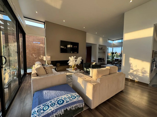Casa en venta en Centro, La Calera · foto 12 de 12