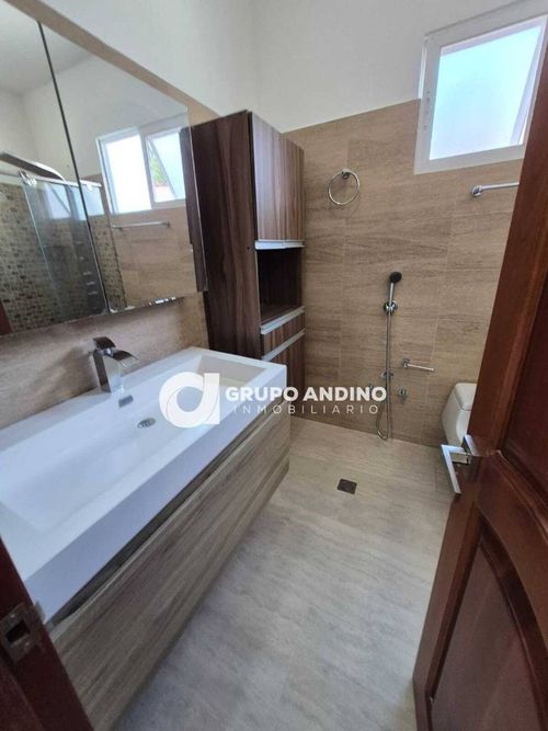 Casa de 4 alcobas en venta en Lagos Del Cacique, Bucaramanga, 184 m² · foto 7 de 21